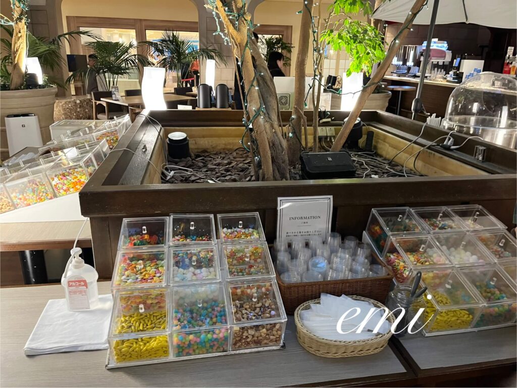 オリエンタルホテル東京ベイのラウンジのお菓子食べ放題